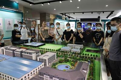 化工學(xué)院開展&ldquo;美麗化學(xué) 名企有約&rdquo;企業(yè)走訪調(diào)研活動